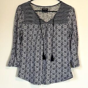Lucky Brand Lightweight Geometric Blouse with Tassels - Size: Medium